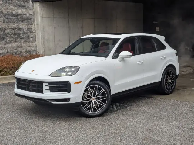 2026 Porsche Cayenne Base - Photo 6