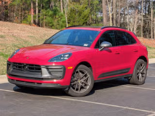 2025 Porsche Macan