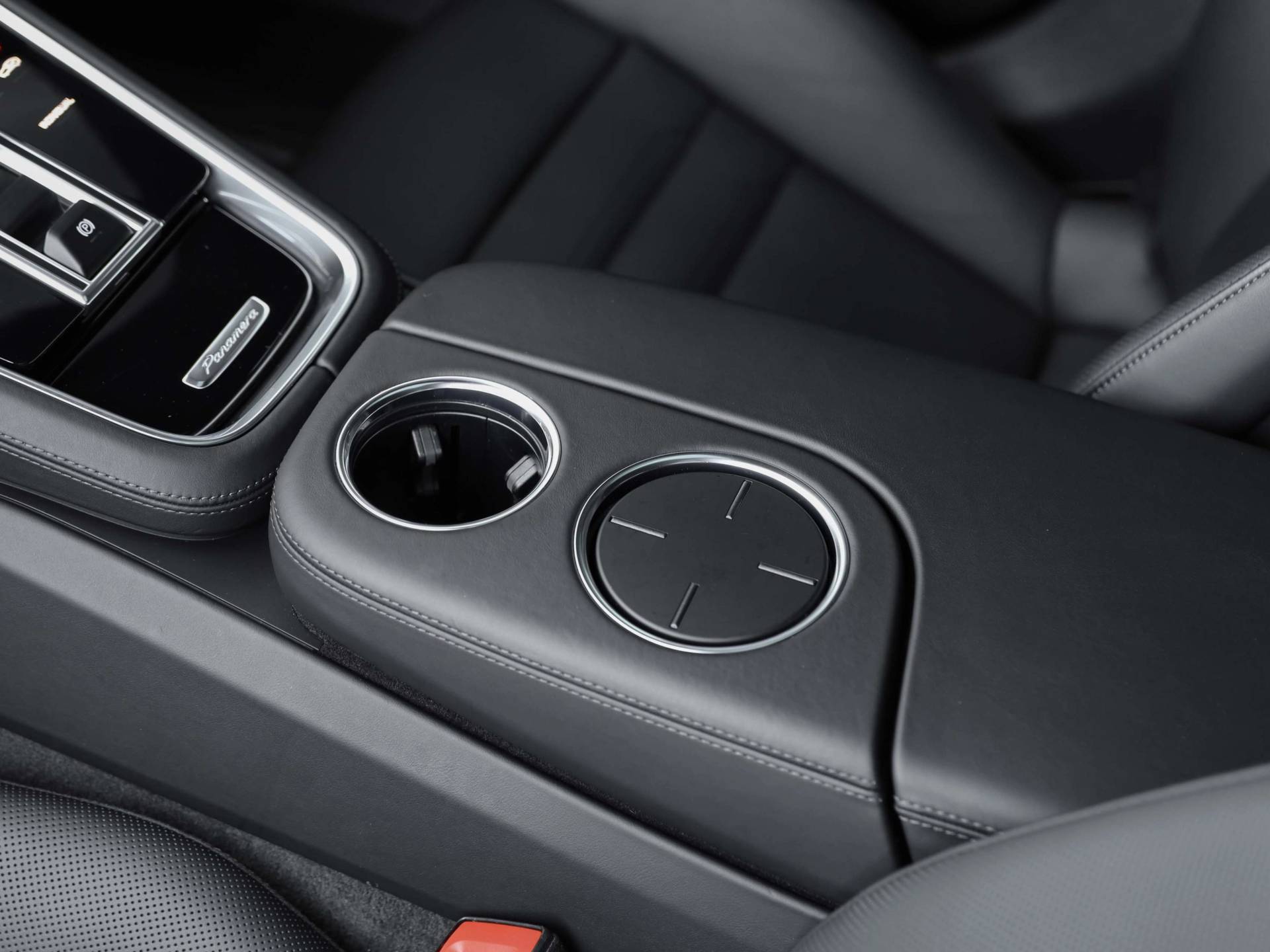 Panamera 4 E-Hybrid, photo 35 of 35