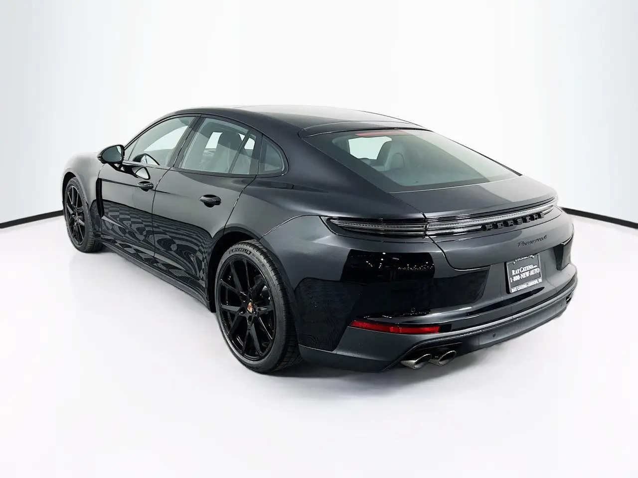 2026 Porsche Panamera Base - Photo 24
