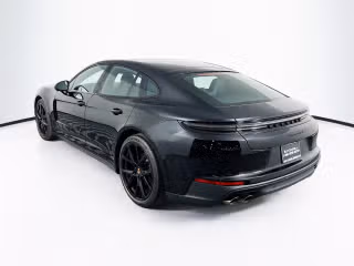 2026 Porsche Panamera Base - Photo 17