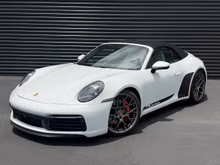 2020 Porsche 911 Carrera 4S Cabriolet's photo