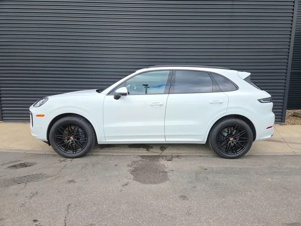 2026 Porsche Cayenne Base - Photo 16