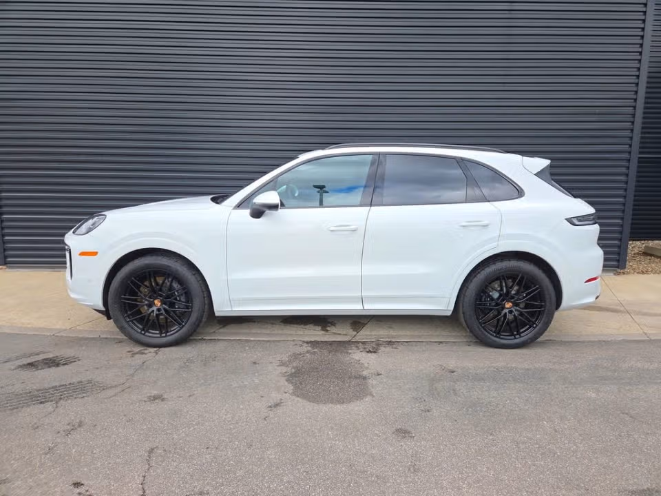 2026 Porsche Cayenne Base - Photo 11