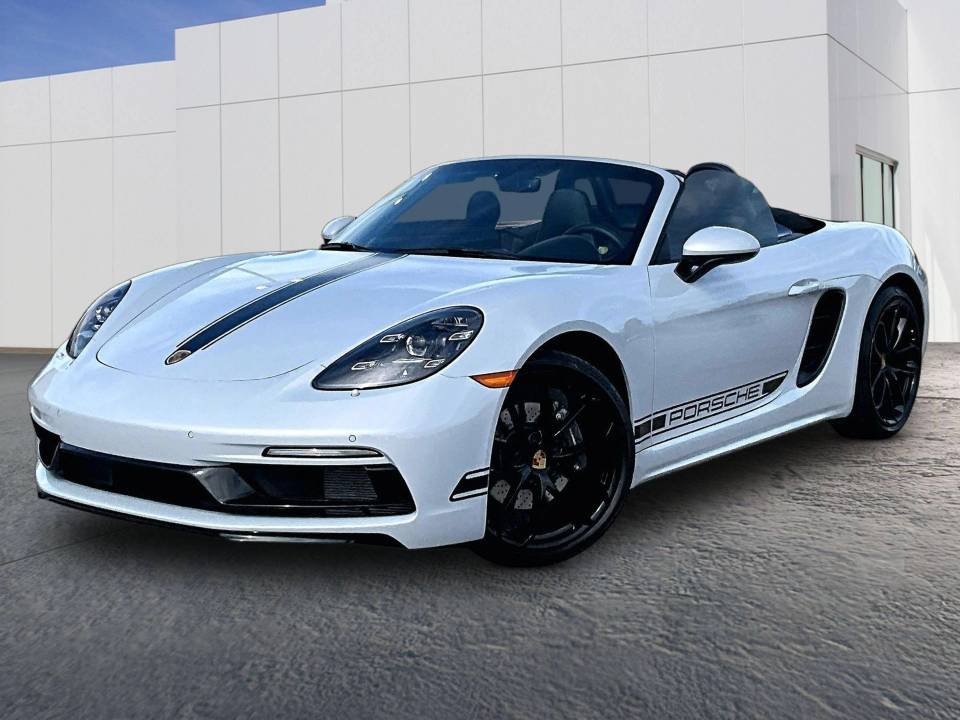 Buy a new or used Porsche 718 Boxster
