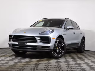 2020 Porsche Macan -'s photo