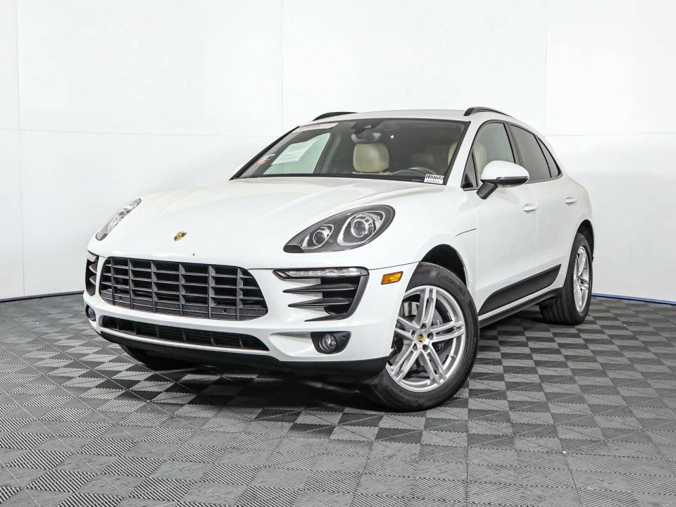 Buy used Porsche Macan at Porsche Ontario