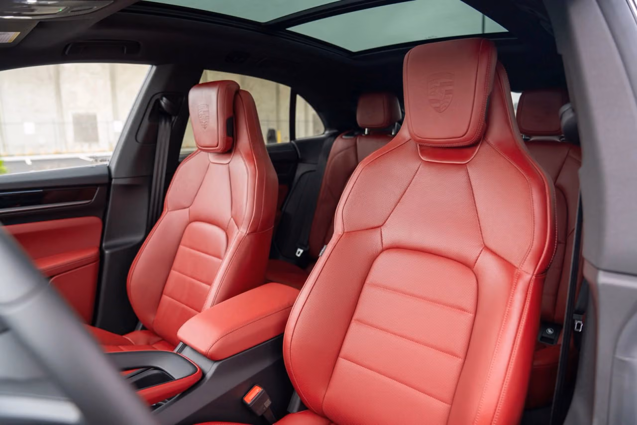 2026 Porsche Macan S - Photo 36