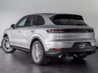 2025 Porsche Cayenne Base - Photo 17
