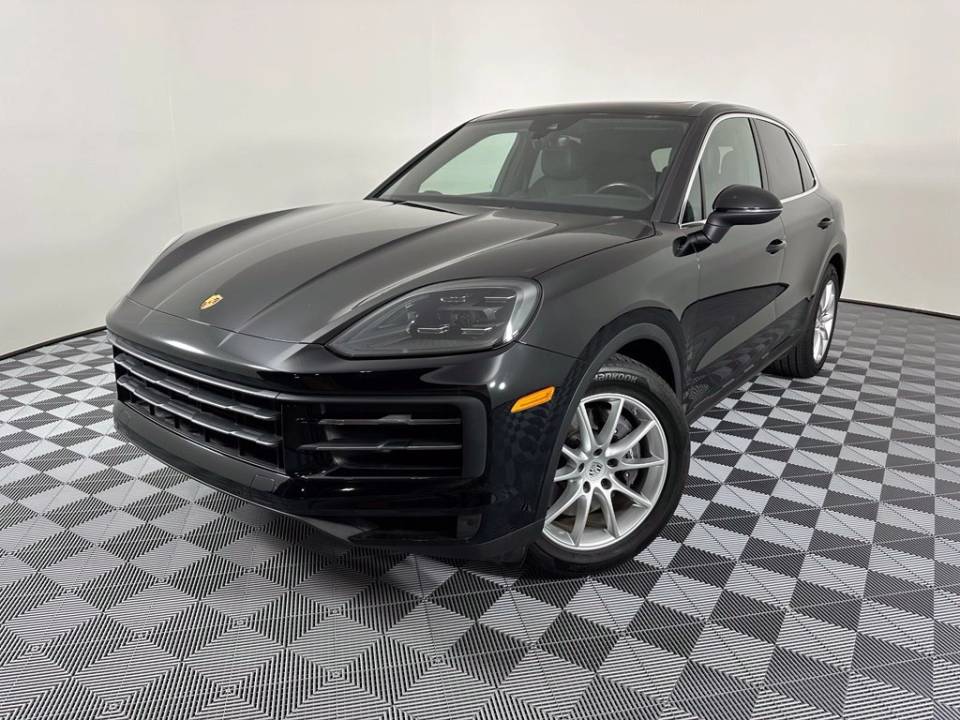 2024 Porsche Cayenne Base