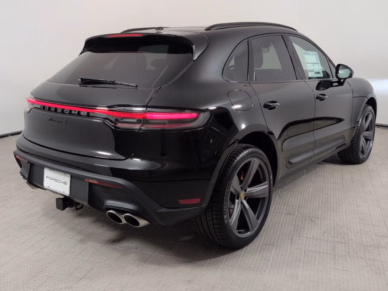 2026 Porsche Macan S - Photo 36