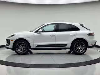 2026 Porsche Macan Base - Photo 9