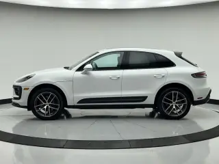 2026 Porsche Macan Base - Photo 13