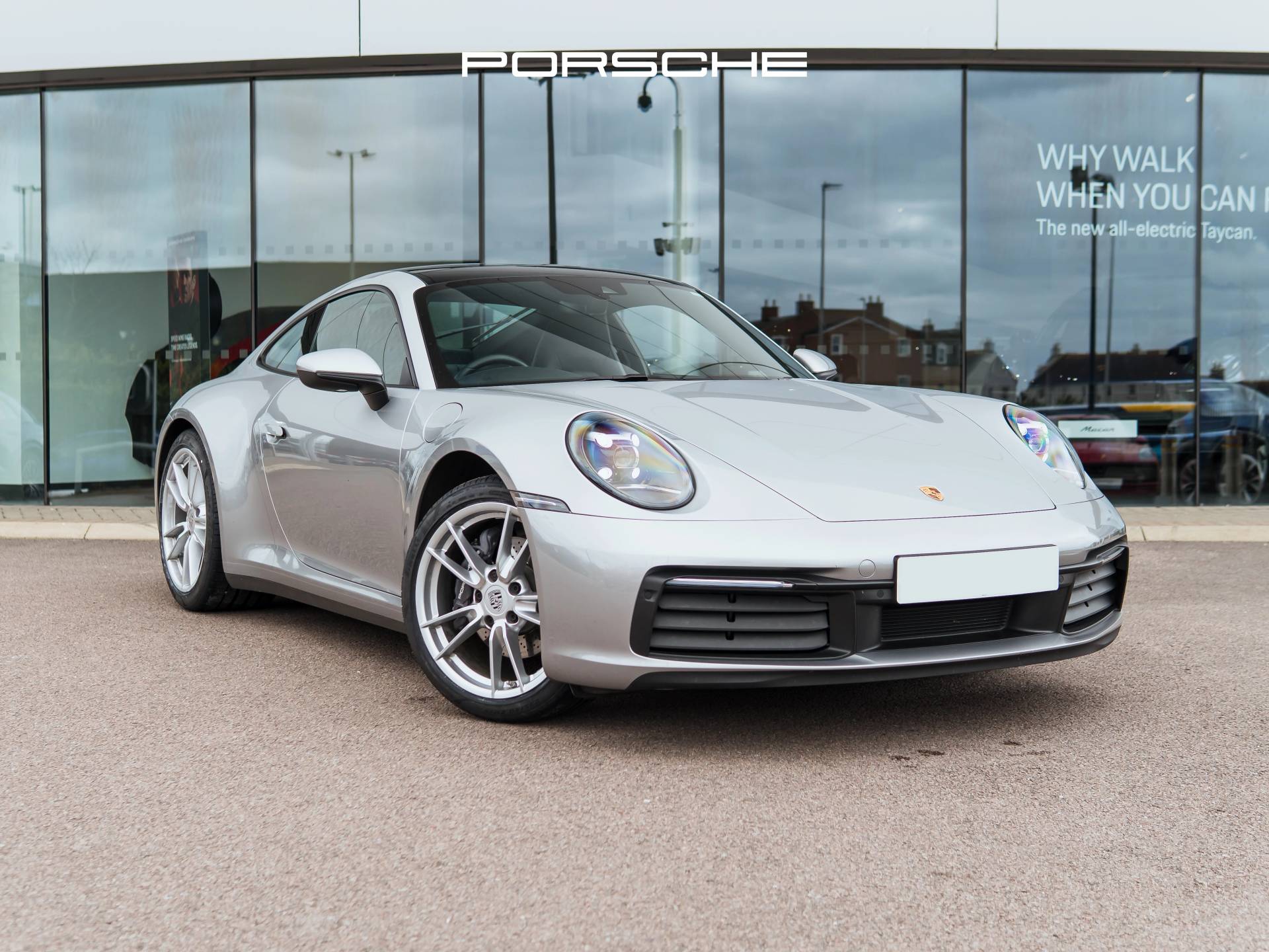 911 Carrera, photo 1 of 33