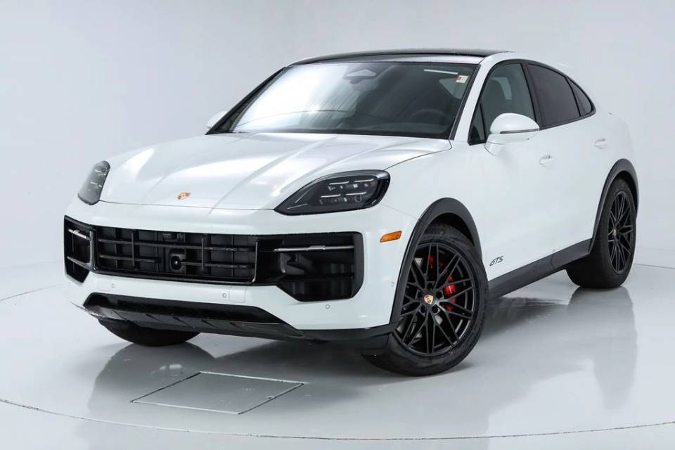 2026 Porsche Cayenne GTS Coupe