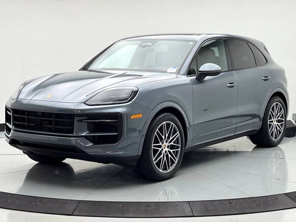 2026 Porsche Cayenne Base