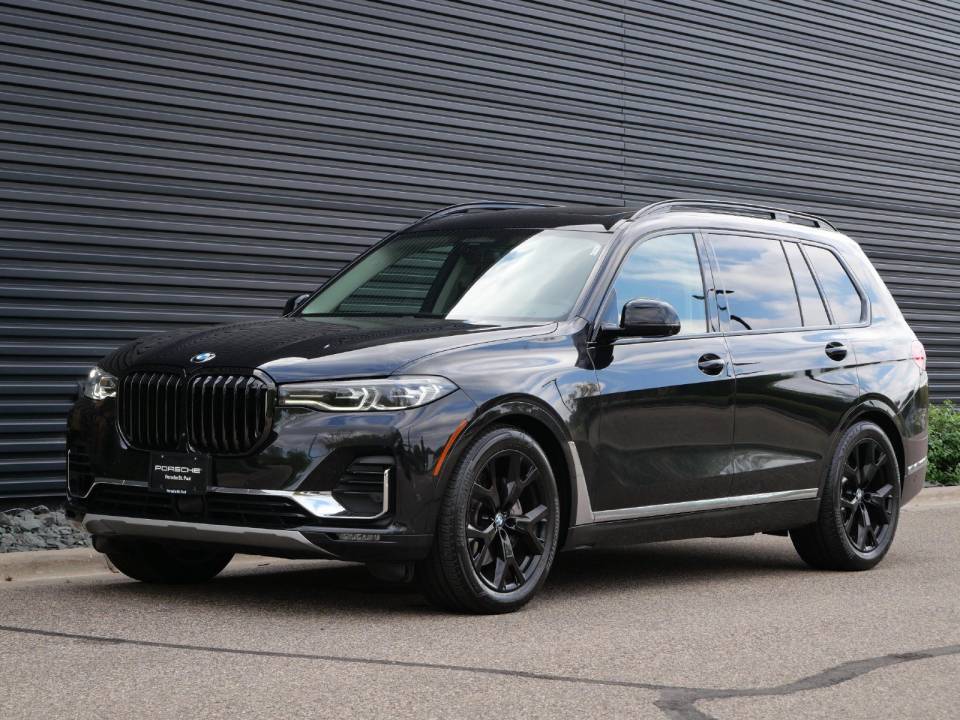 2021 BMW X7 40i