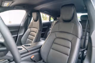 2025 Porsche Taycan Base - Photo 33