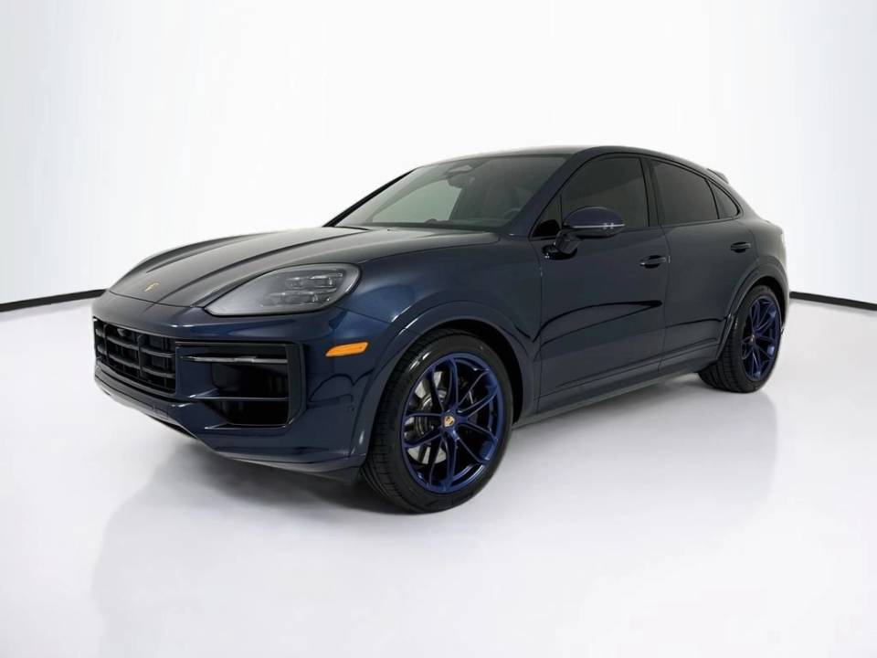 2026 Porsche Cayenne GTS Coupe