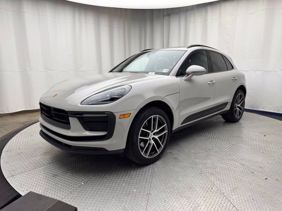 2023 Porsche Macan