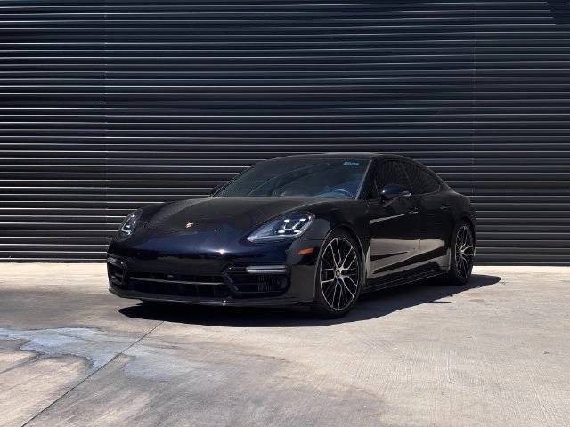 2023 Porsche Panamera Platinum Edition