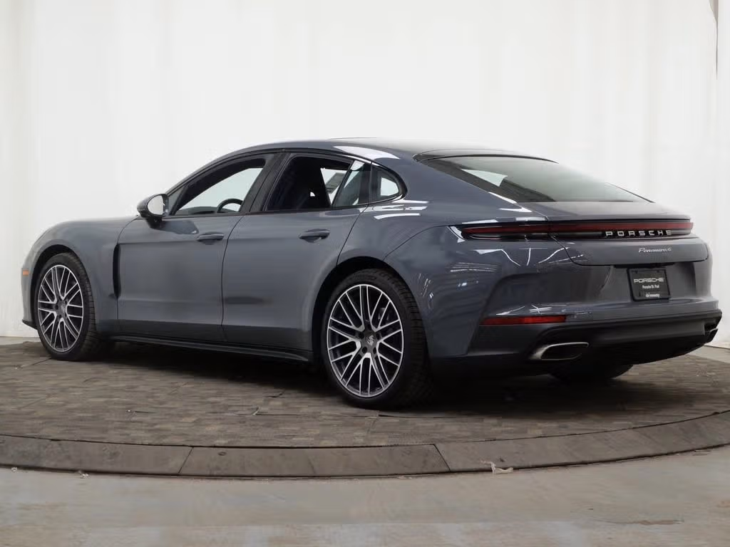 2025 Porsche Panamera Base - Photo 20