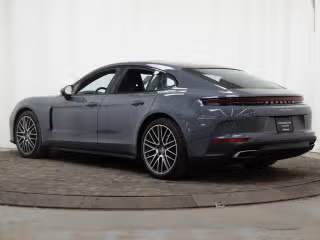 2025 Porsche Panamera Base - Photo 17