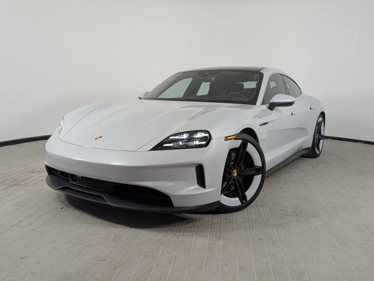 2025 Porsche Taycan 4S