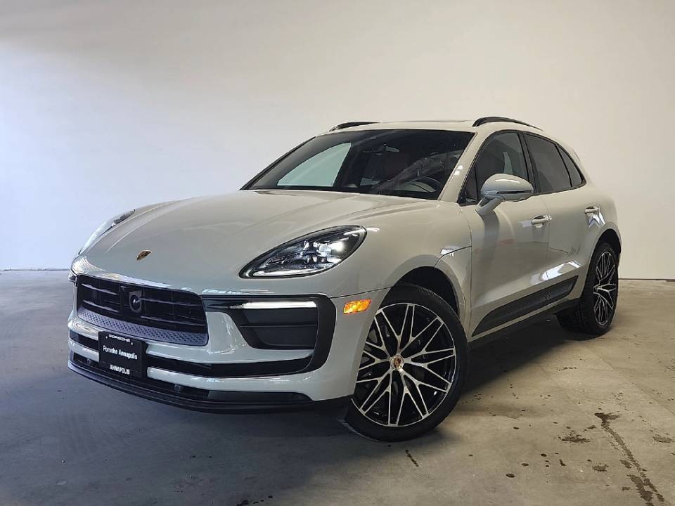 2026 Porsche Macan