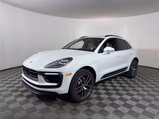 2025 Porsche Macan