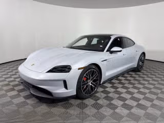 2025 Porsche Taycan 4S's photo