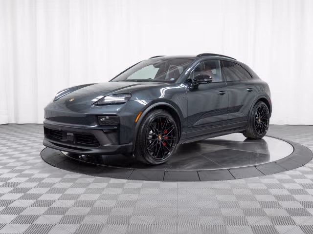 Used 2026 Porsche Macan GTS with VIN WP1AE2XA0TL250031 for sale in Springfield, IL
