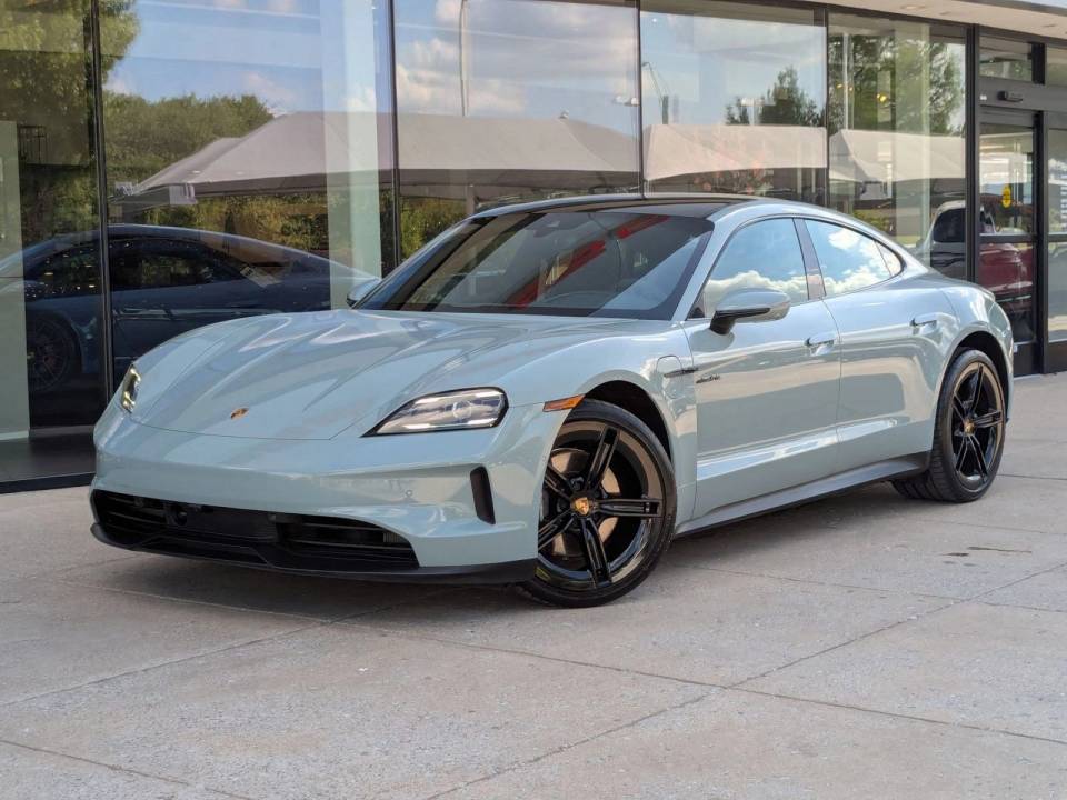 2025 Porsche Taycan