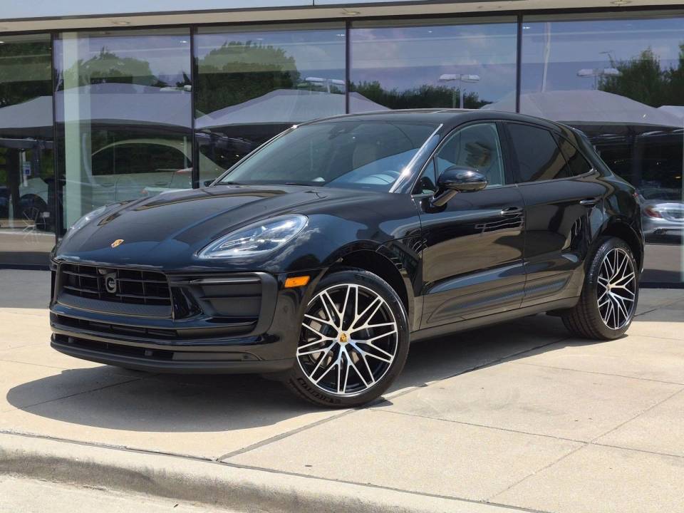 2026 Porsche Macan