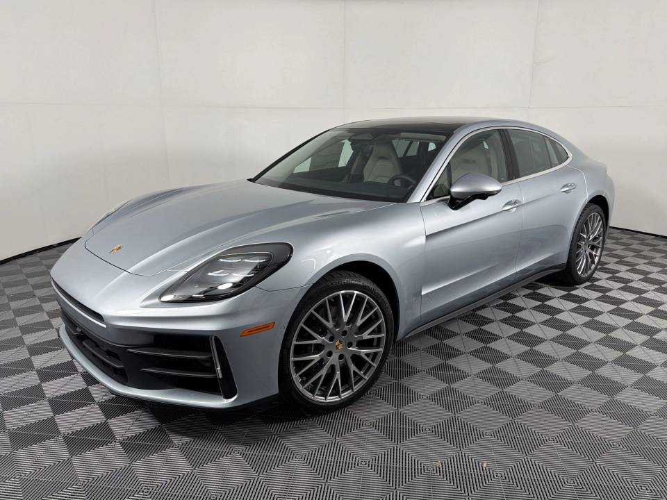 2026 Porsche Panamera