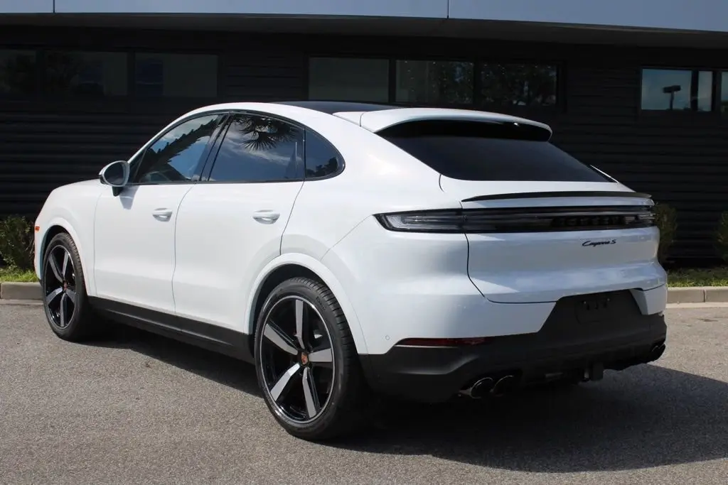 2026 Porsche Cayenne Coup S - Photo 24