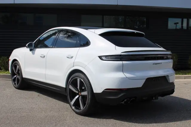2026 Porsche Cayenne Coup S - Photo 22