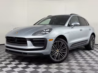 2026 Porsche Macan's photo