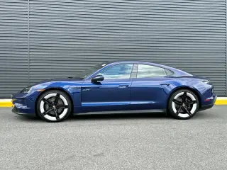 2026 Porsche Taycan Base - Photo 13