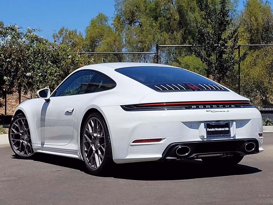 2025 Porsche 911 S - Photo 19