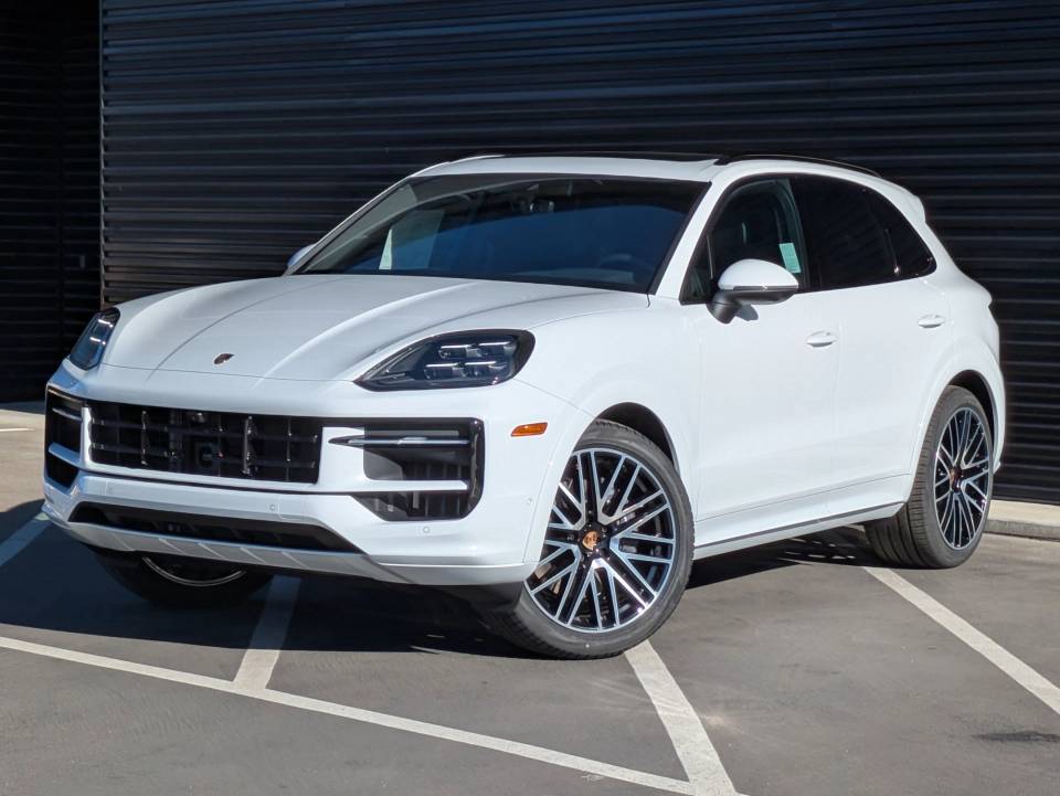2026 Porsche Cayenne Base