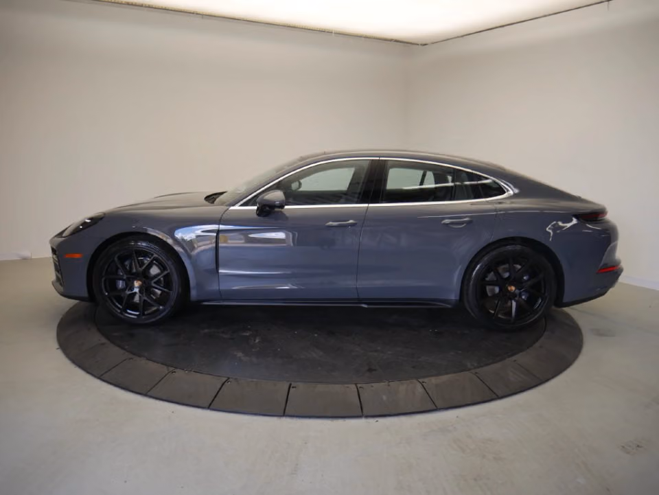 2026 Porsche Panamera Base - Photo 11