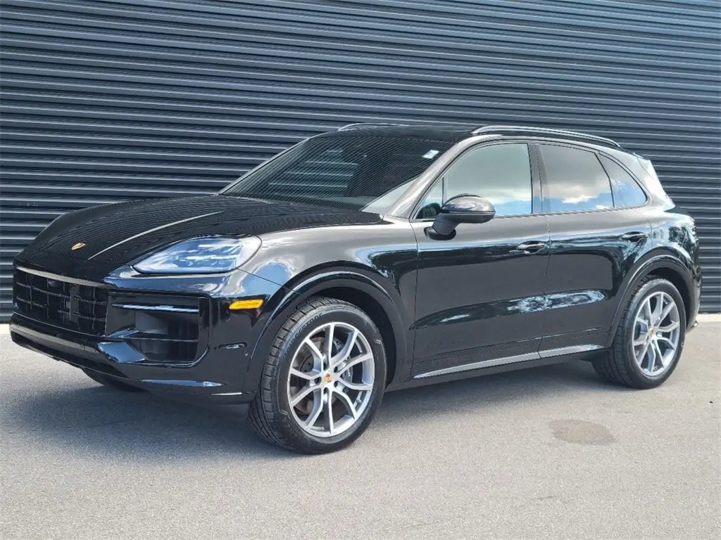 2025 Porsche Cayenne Base - Photo 8