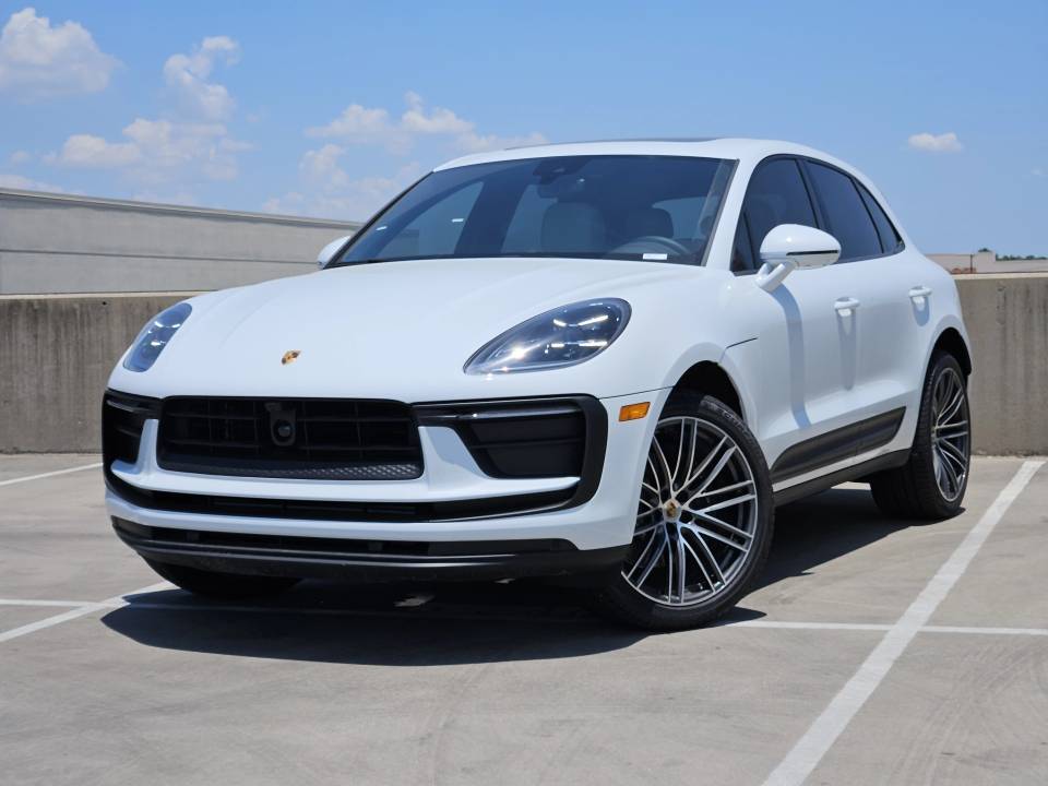 2026 Porsche Macan