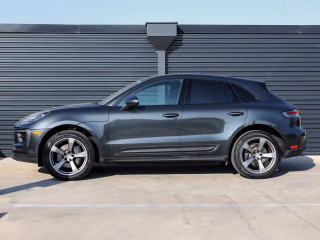 2026 Porsche Macan Base - Photo 10