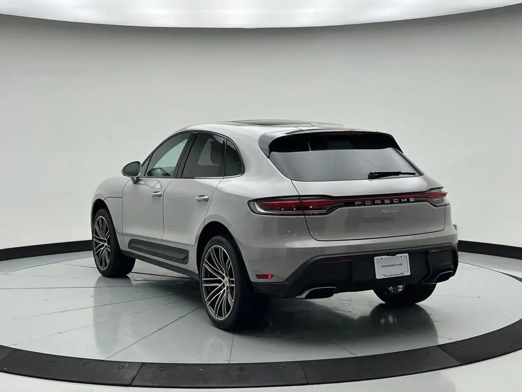 2026 Porsche Macan Base - Photo 24