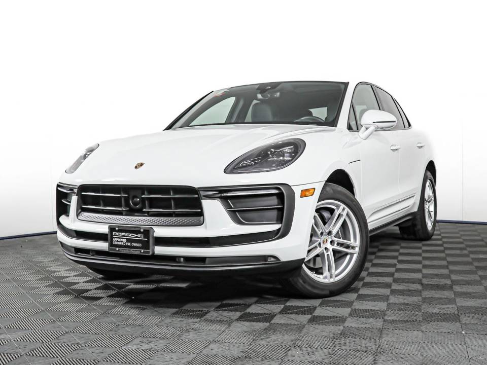 Buy used Porsche Macan at Porsche Ontario