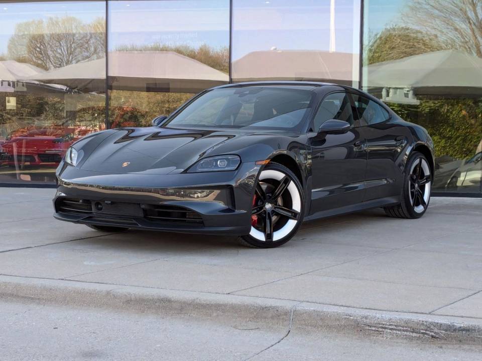 2025 Porsche Taycan 4S