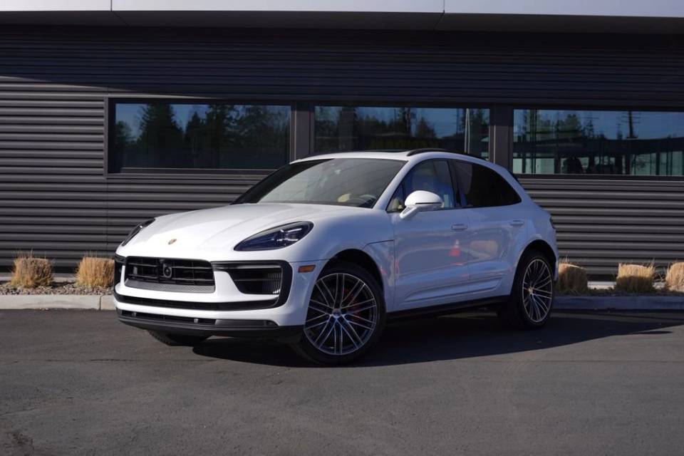 2026 Porsche Macan S