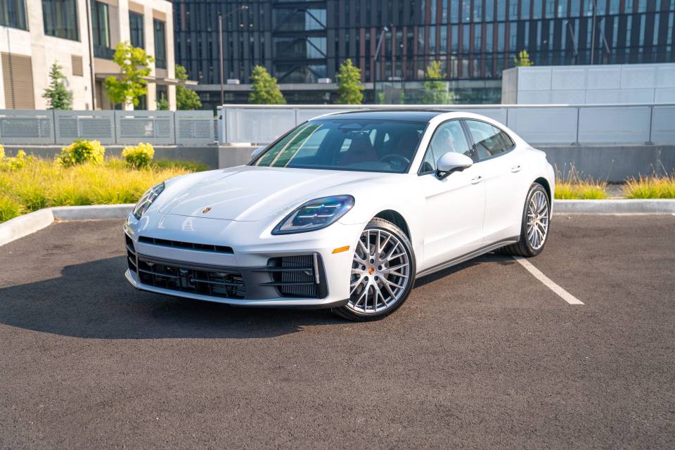 2026 Porsche Panamera